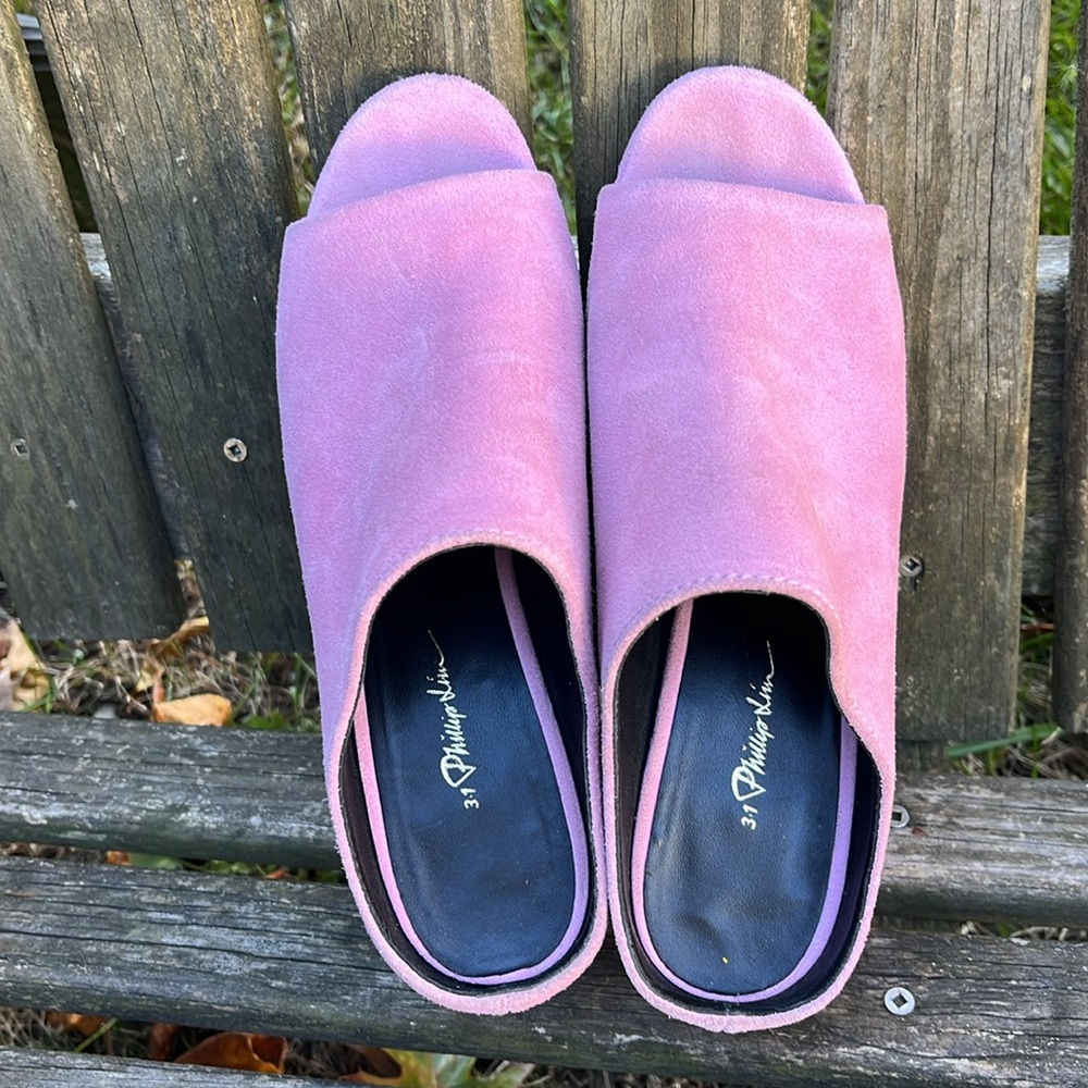Phillip Lim lilac slip on leather suede mules in size 35 1/2 (5.5)